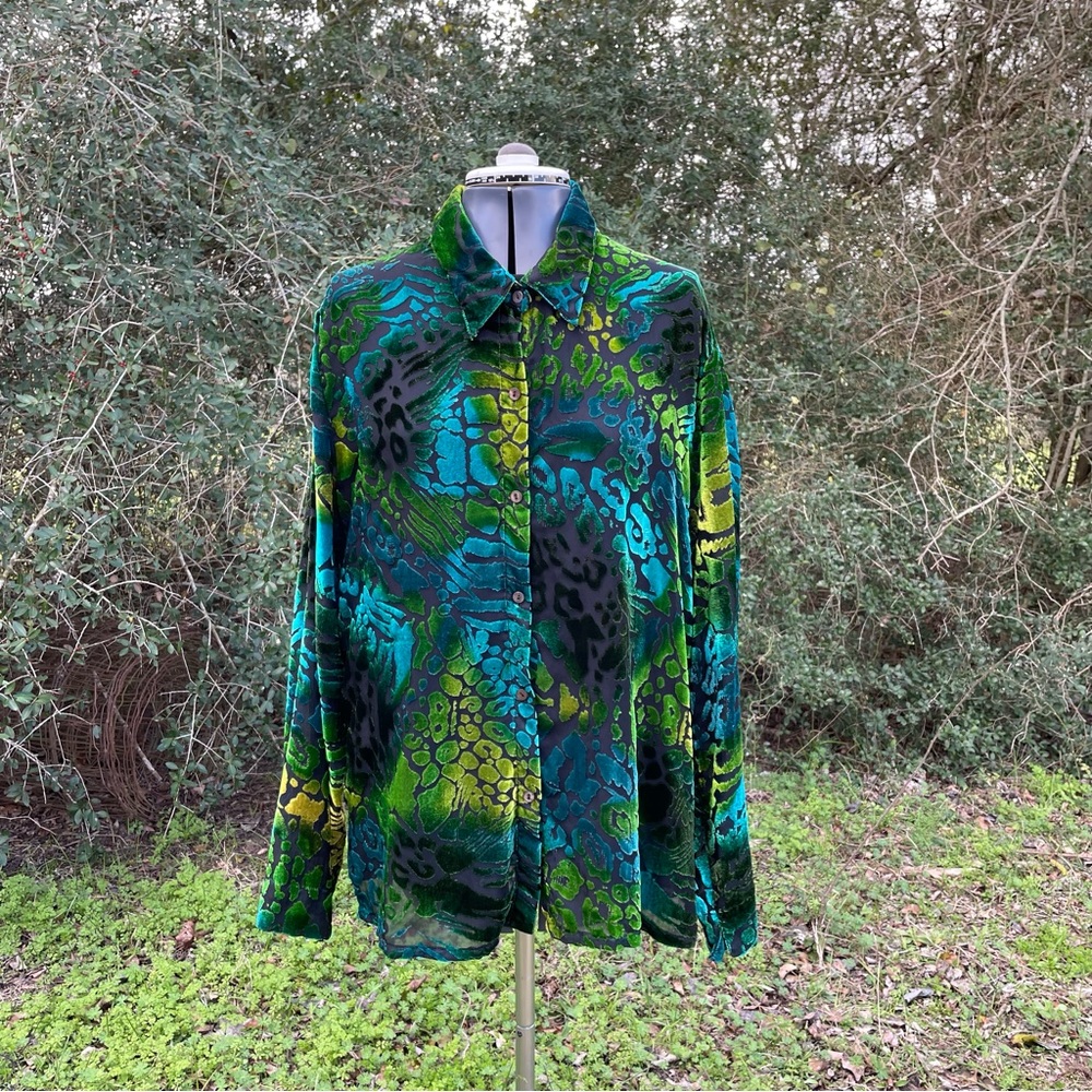Animal print velvet burn out shirt XL